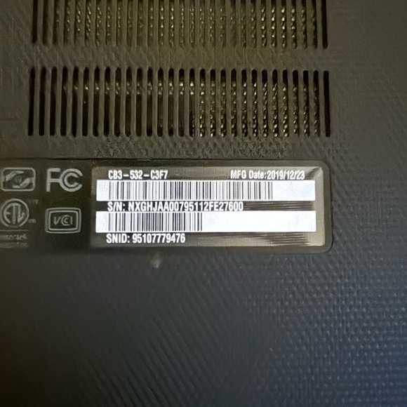 ACER CHROMEBOOK 15, 15.6 HD, 2GB, 16GB STORAGE, CB3-532-C3F7 with charger - Picture 5 of 7